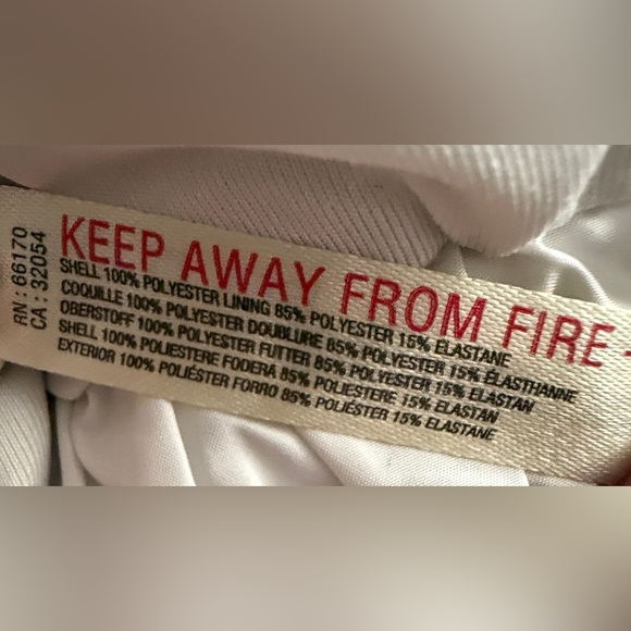 FP Movement White Summer Shorts w/ liner- Large Size, Perfect for Beach Days - Picture 8 of 8